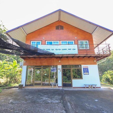 Oyo 75373 Chamil House Hotel Nai Harn ภายนอก รูปภาพ