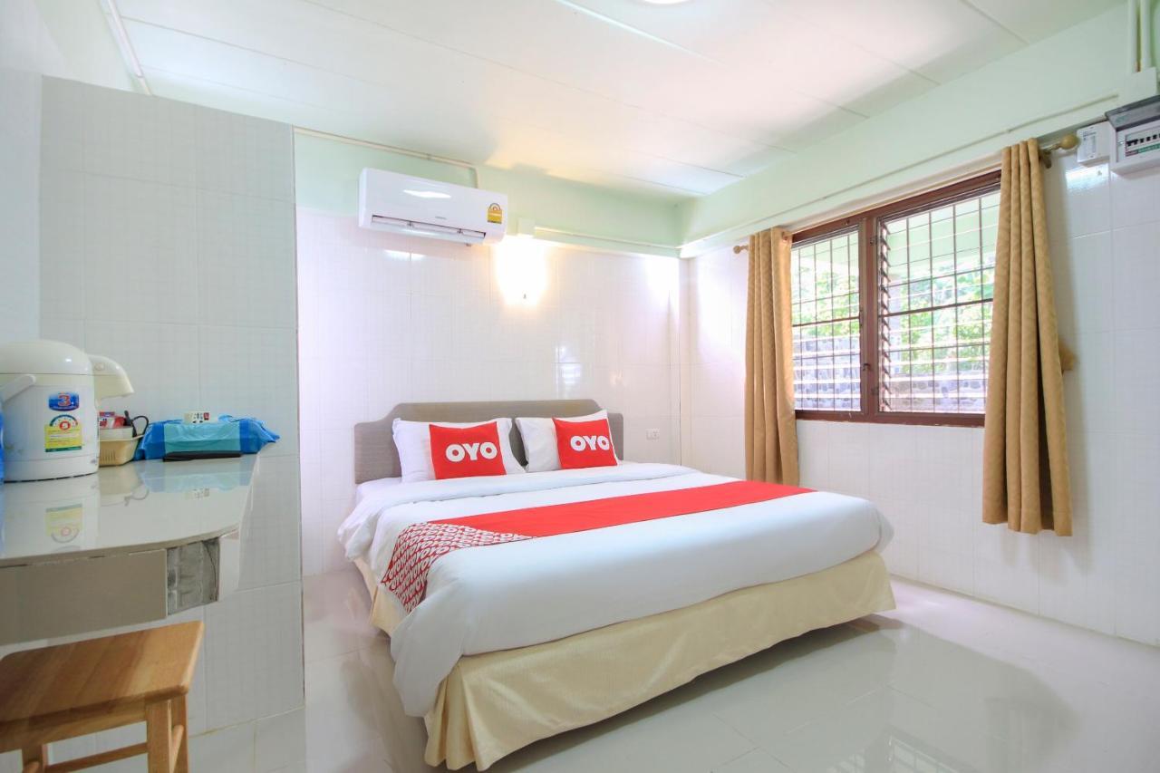 Oyo 75373 Chamil House Hotel Nai Harn ภายนอก รูปภาพ