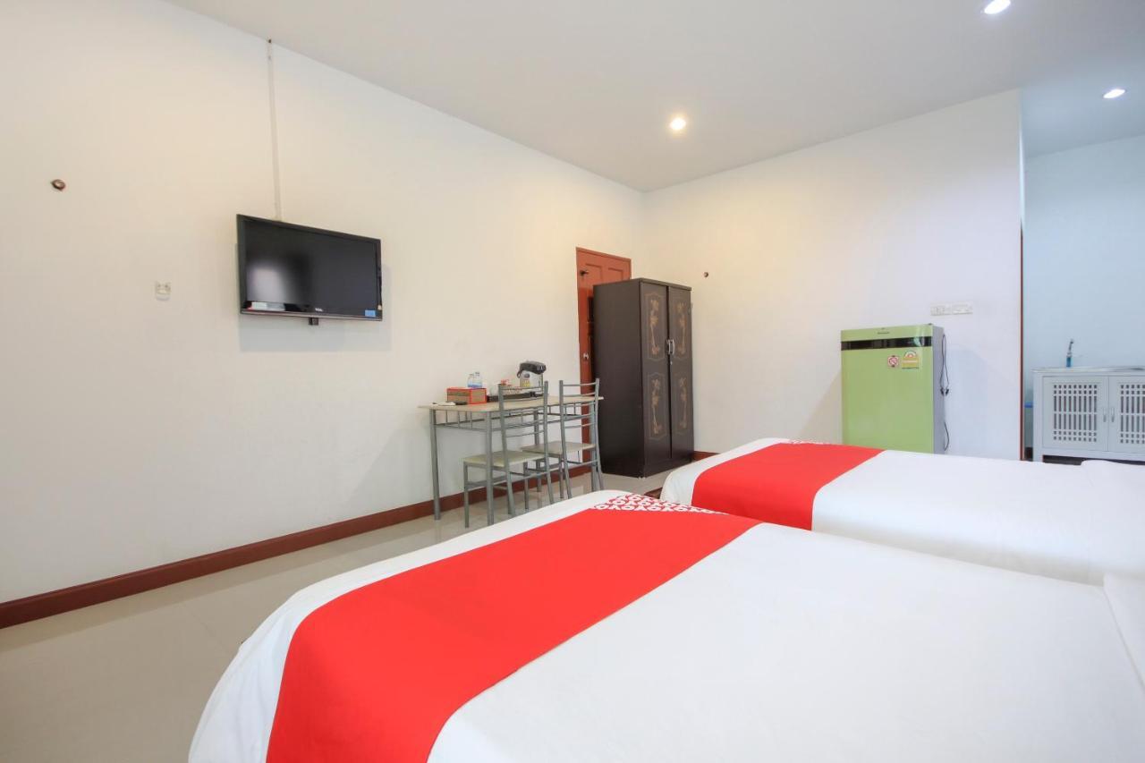 Oyo 75373 Chamil House Hotel Nai Harn ภายนอก รูปภาพ