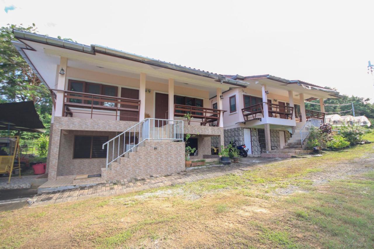 Oyo 75373 Chamil House Hotel Nai Harn ภายนอก รูปภาพ