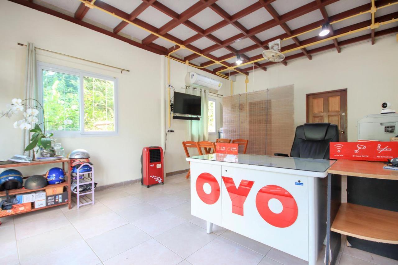 Oyo 75373 Chamil House Hotel Nai Harn ภายนอก รูปภาพ